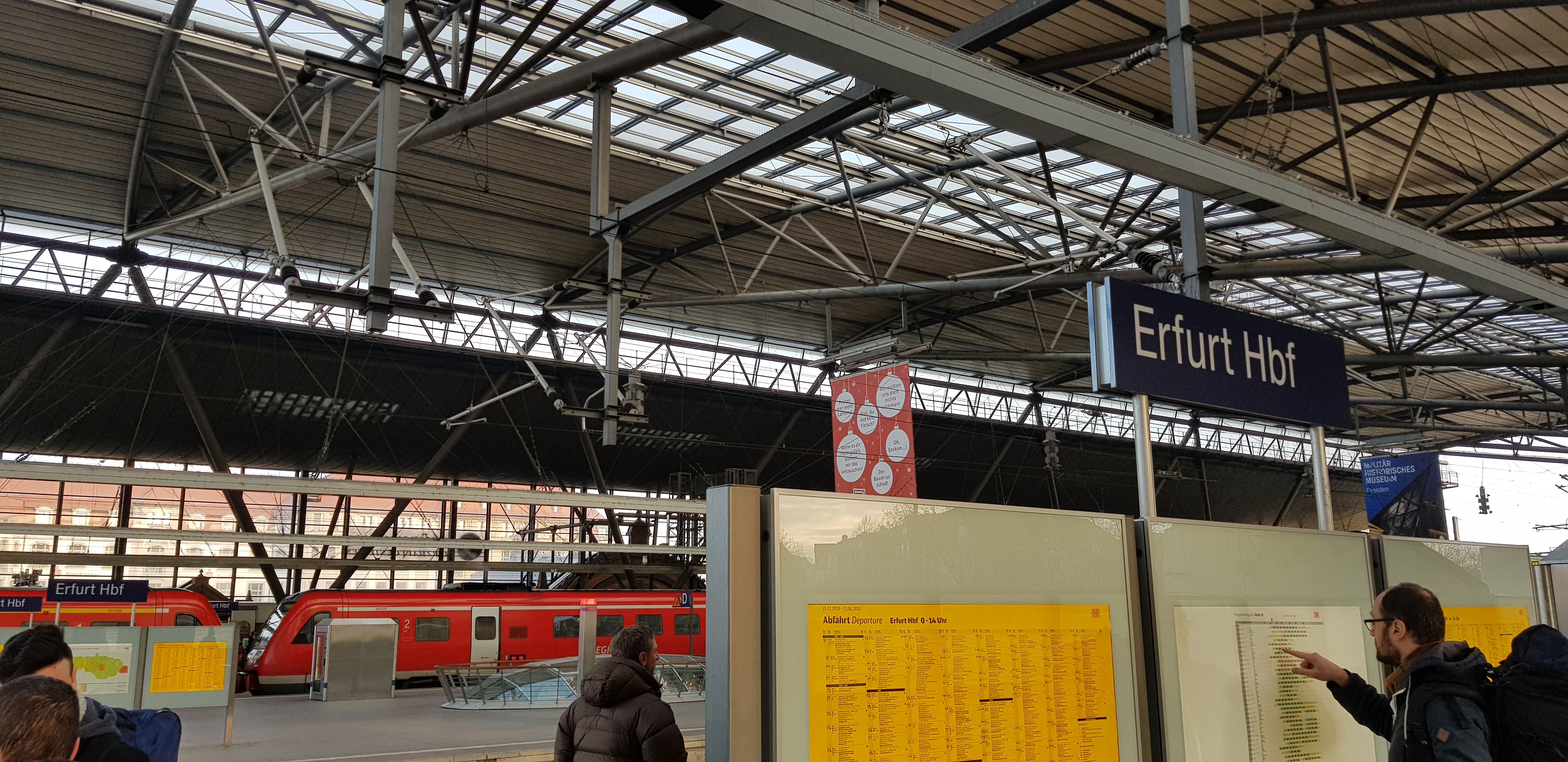 Abfahrt am Hauptbahnhof Erfurt